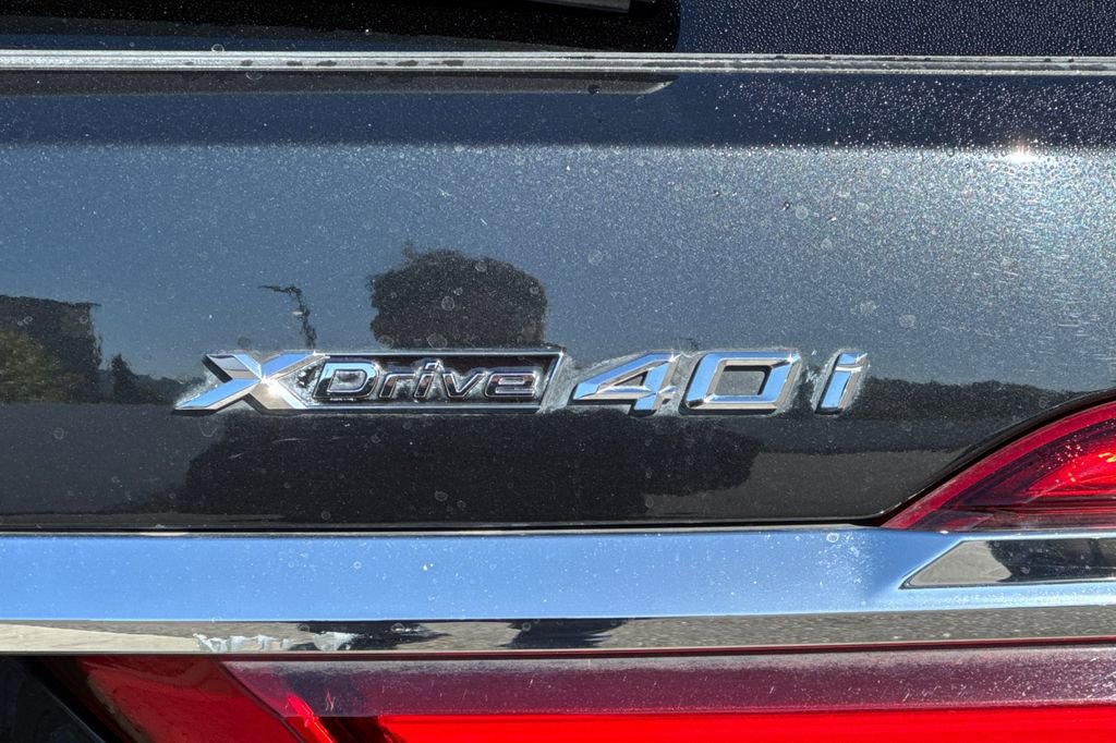 Used 2022 BMW X7 xDrive40i w/ M Sport Package image 33