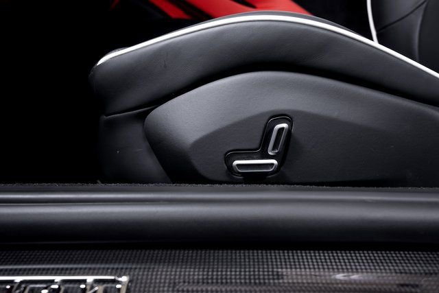 Certified 2025 Ferrari Roma Spider image 25