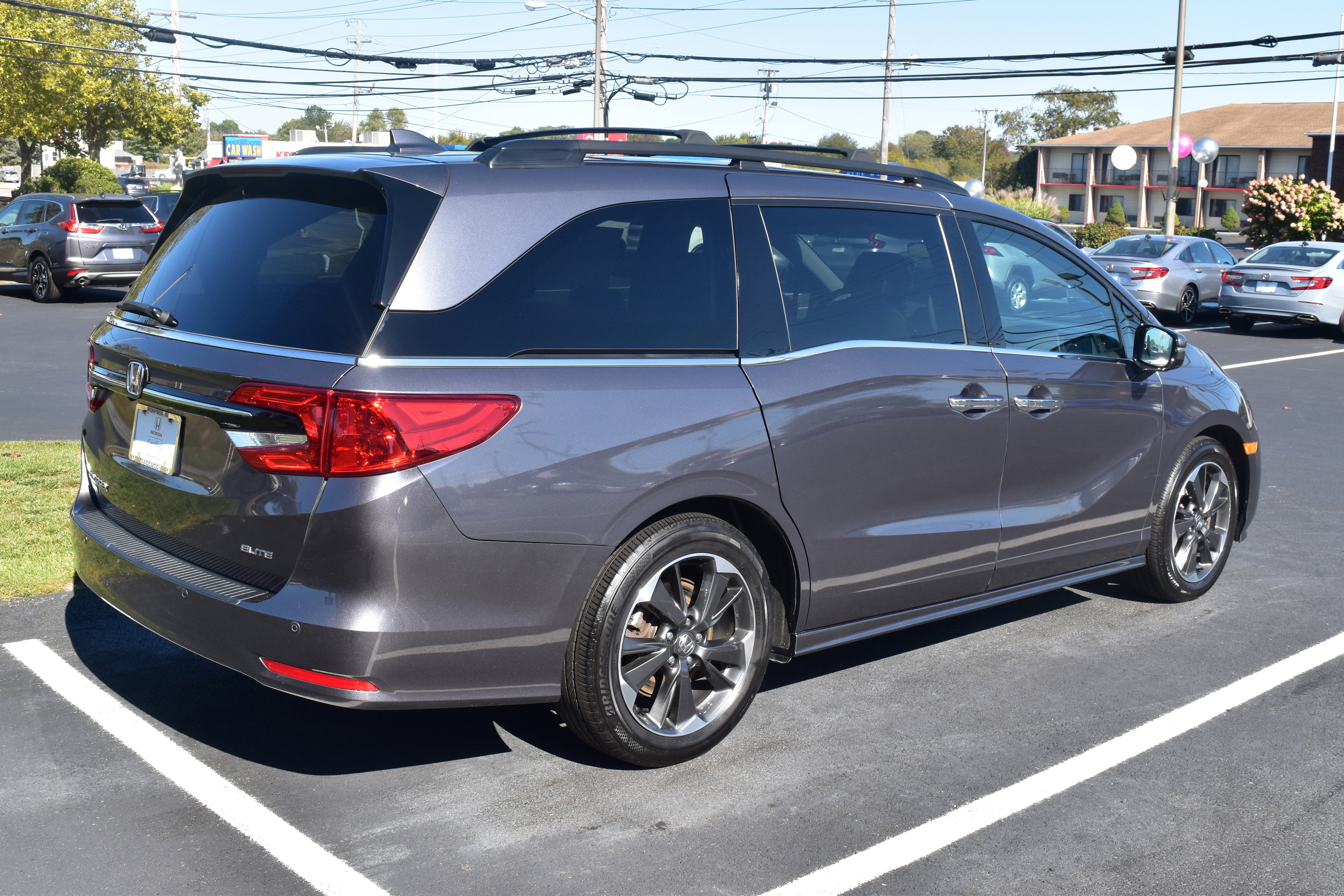 Certified 2024 Honda Odyssey Elite image 3