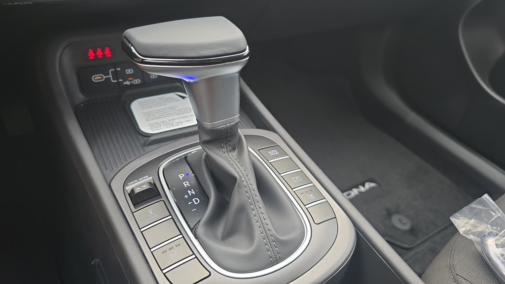 New 2027 Hyundai Kona SEL Sport AWD/4WD image 21