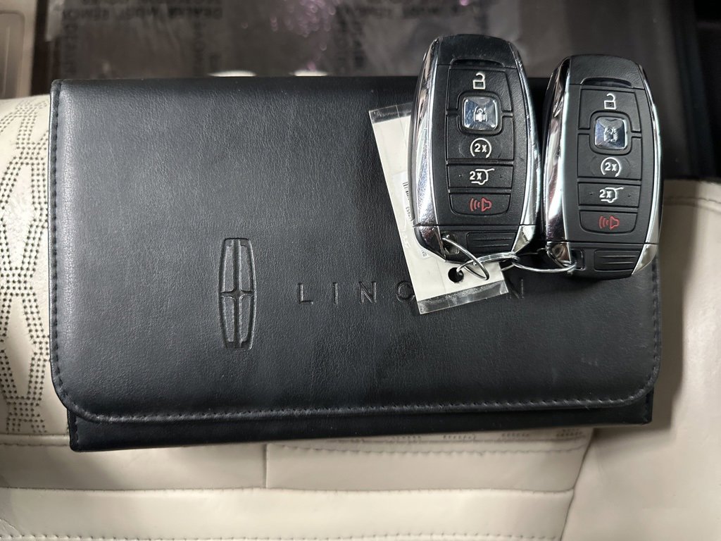 Used 2019 Lincoln Navigator L Black Label w/ Cargo Package image 44