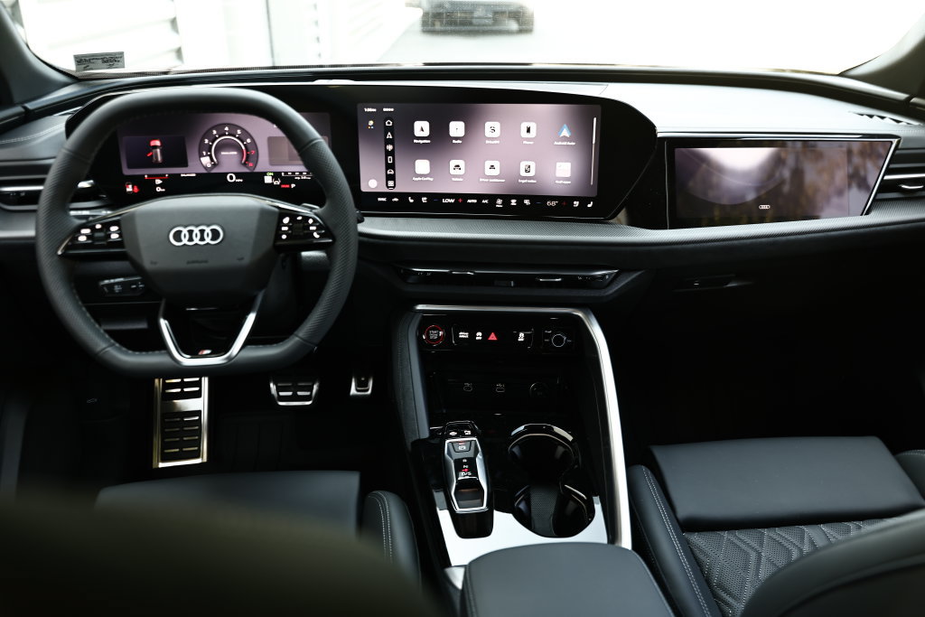 New 2026 Audi SQ5 Premium Plus AWD/4WD image 29