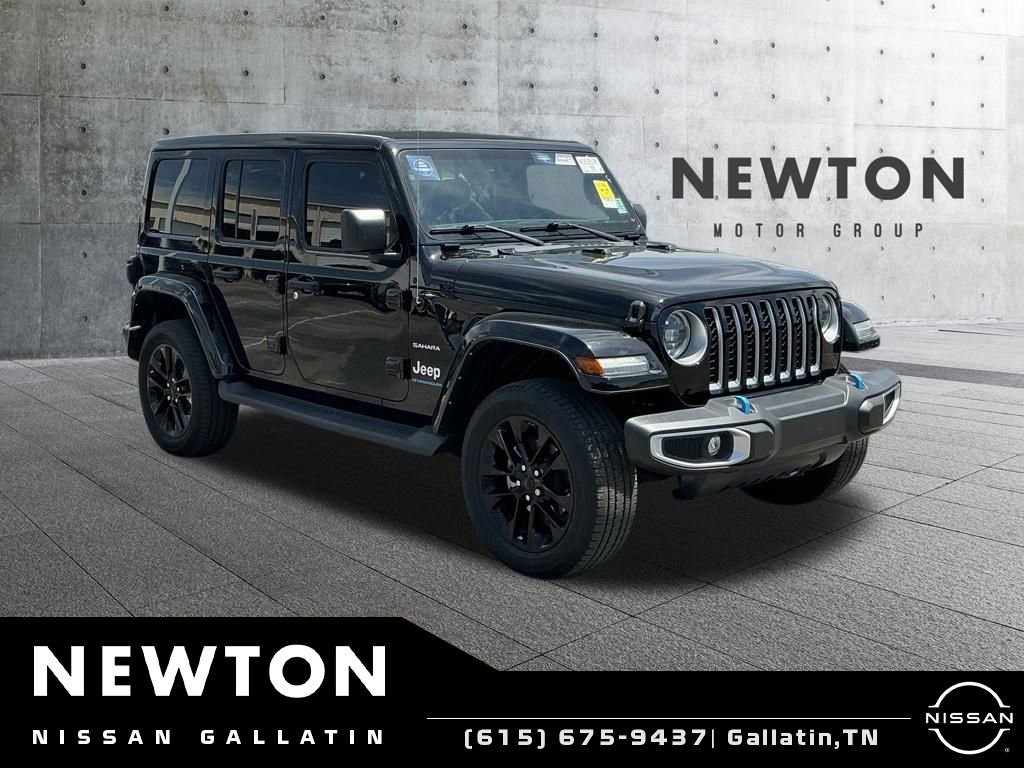 Used 2023 Jeep Wrangler Unlimited Sahara w/ Cold Weather Group AWD/4WD image 1