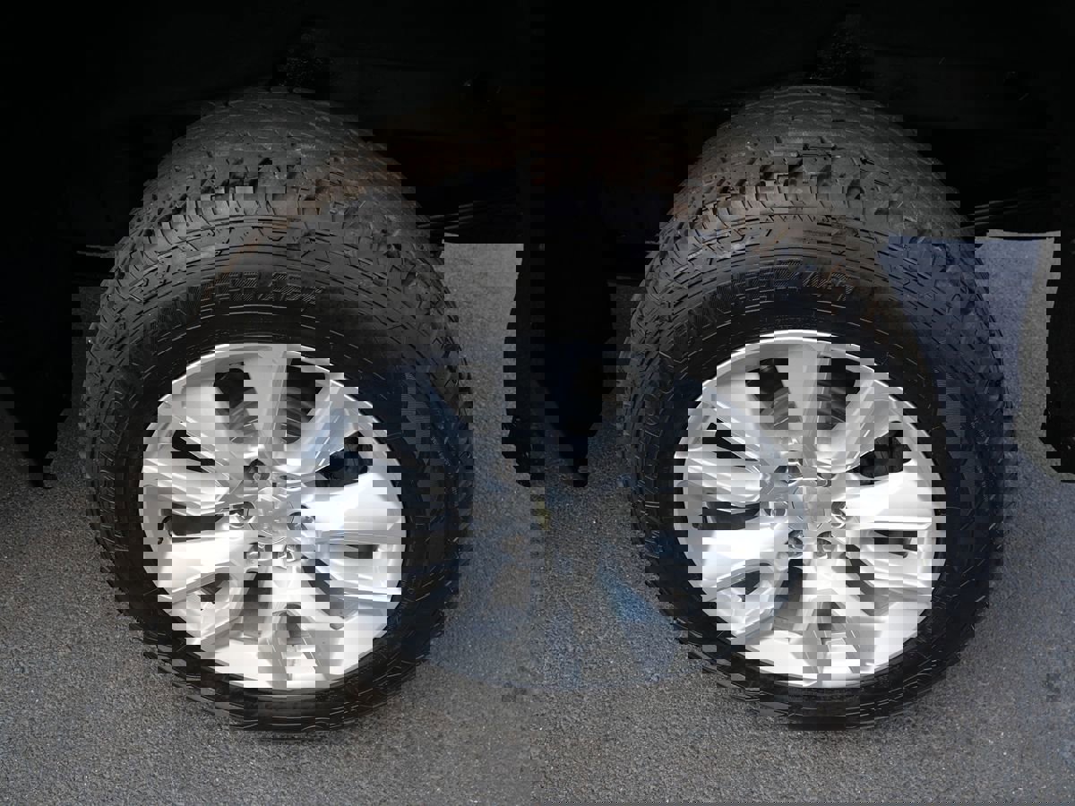 Used 2021 Chevrolet Silverado 1500 Custom image 45