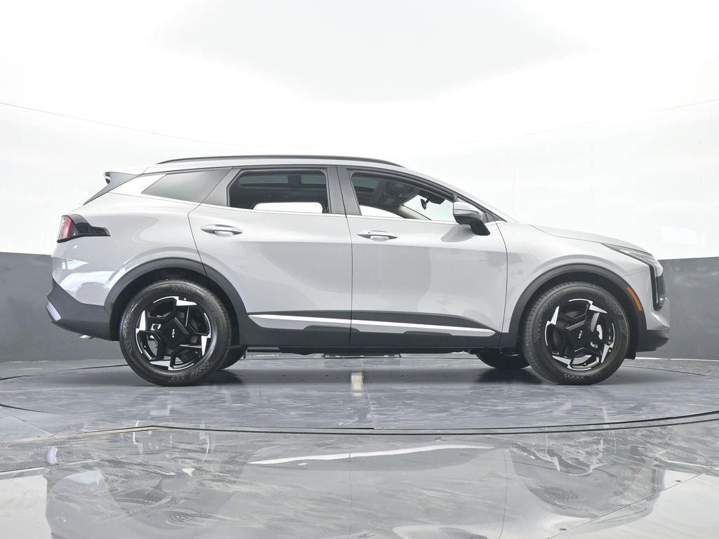 Used 2026 Kia Sportage EX w/ EX Panorama Roof Package FWD image 63