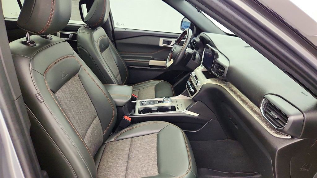 Used 2022 Ford Explorer Timberline image 25
