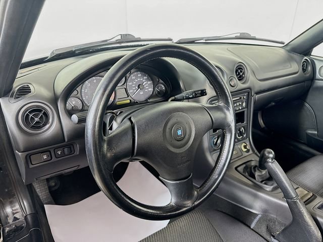 Used 1999 MAZDA MX-5 Miata RWD image 11