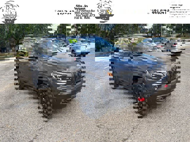 Used 2020 Jeep Cherokee Trailhawk w/ Cold Weather Group