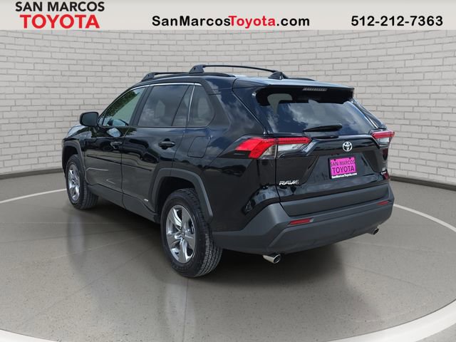 Used 2025 Toyota RAV4 LE image 7