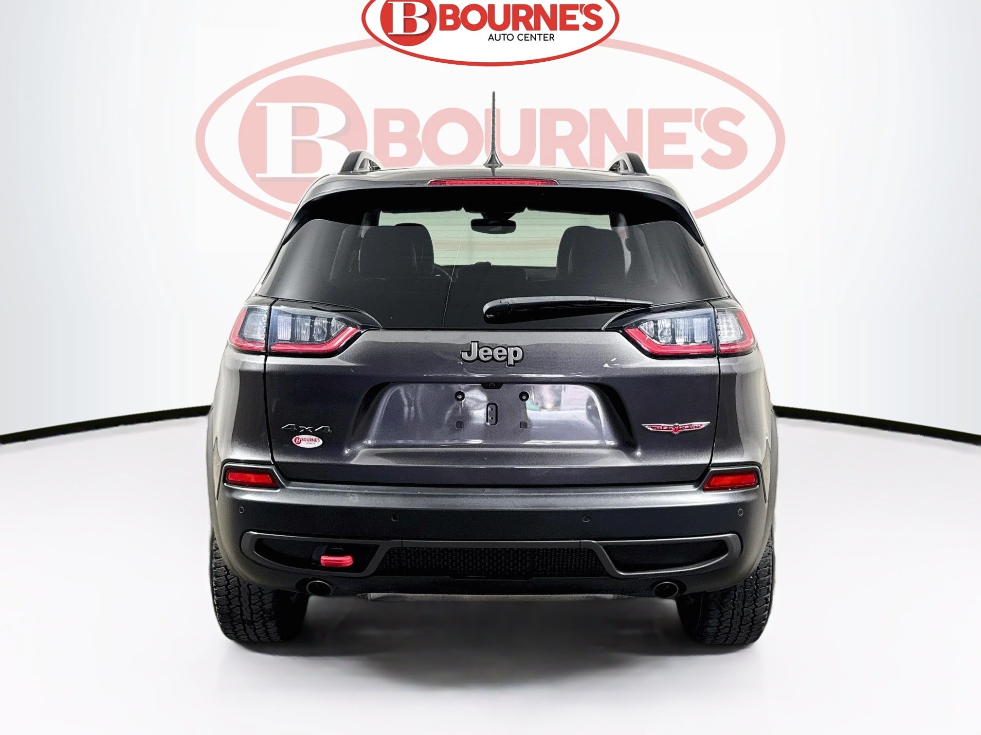 Used 2022 Jeep Cherokee Trailhawk w/ Comfort/Convenience Group AWD/4WD image 8