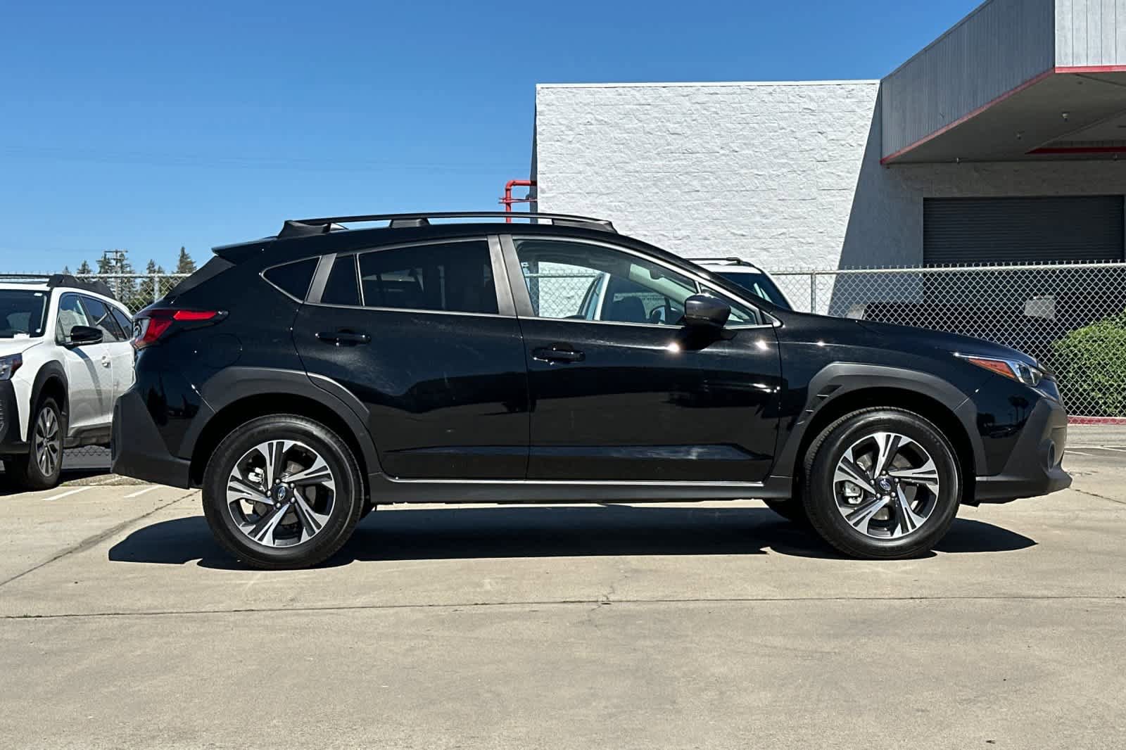 Certified 2026 Subaru Crosstrek 2.0i Premium AWD/4WD image 2