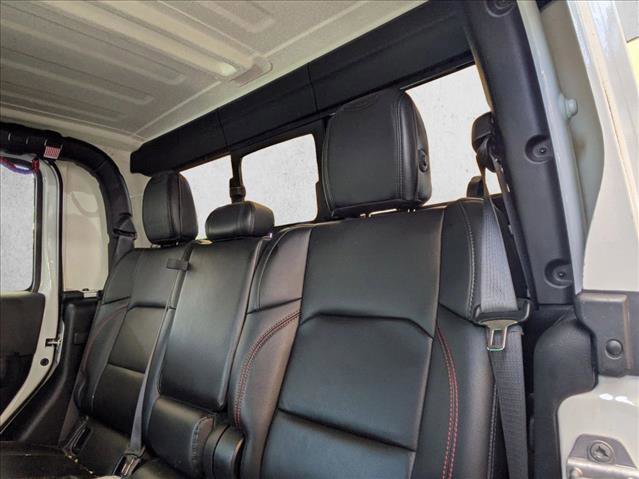Used 2020 Jeep Gladiator Rubicon AWD/4WD image 10