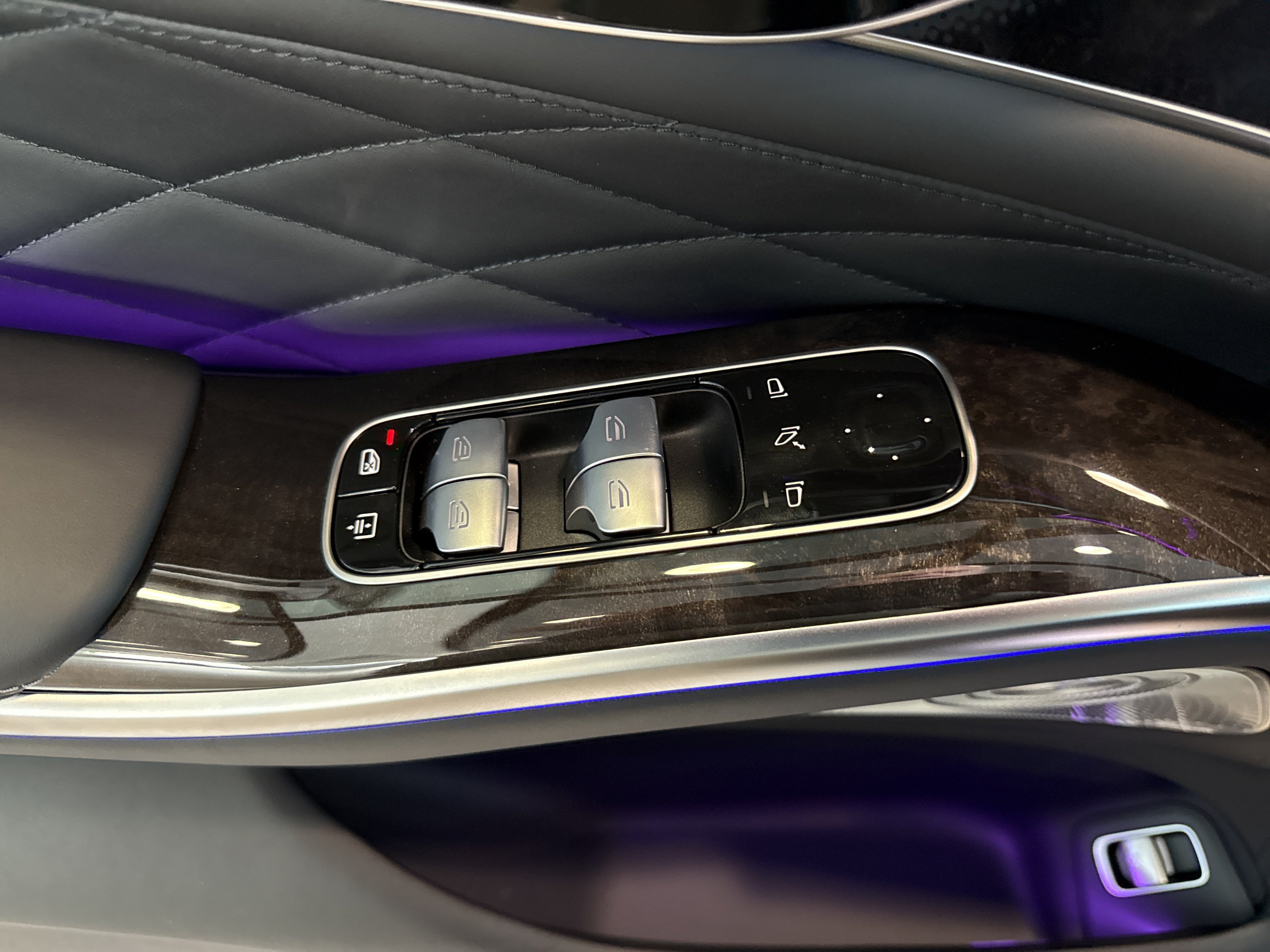 New 2027 Mercedes-Benz S 580 4MATIC Sedan image 18
