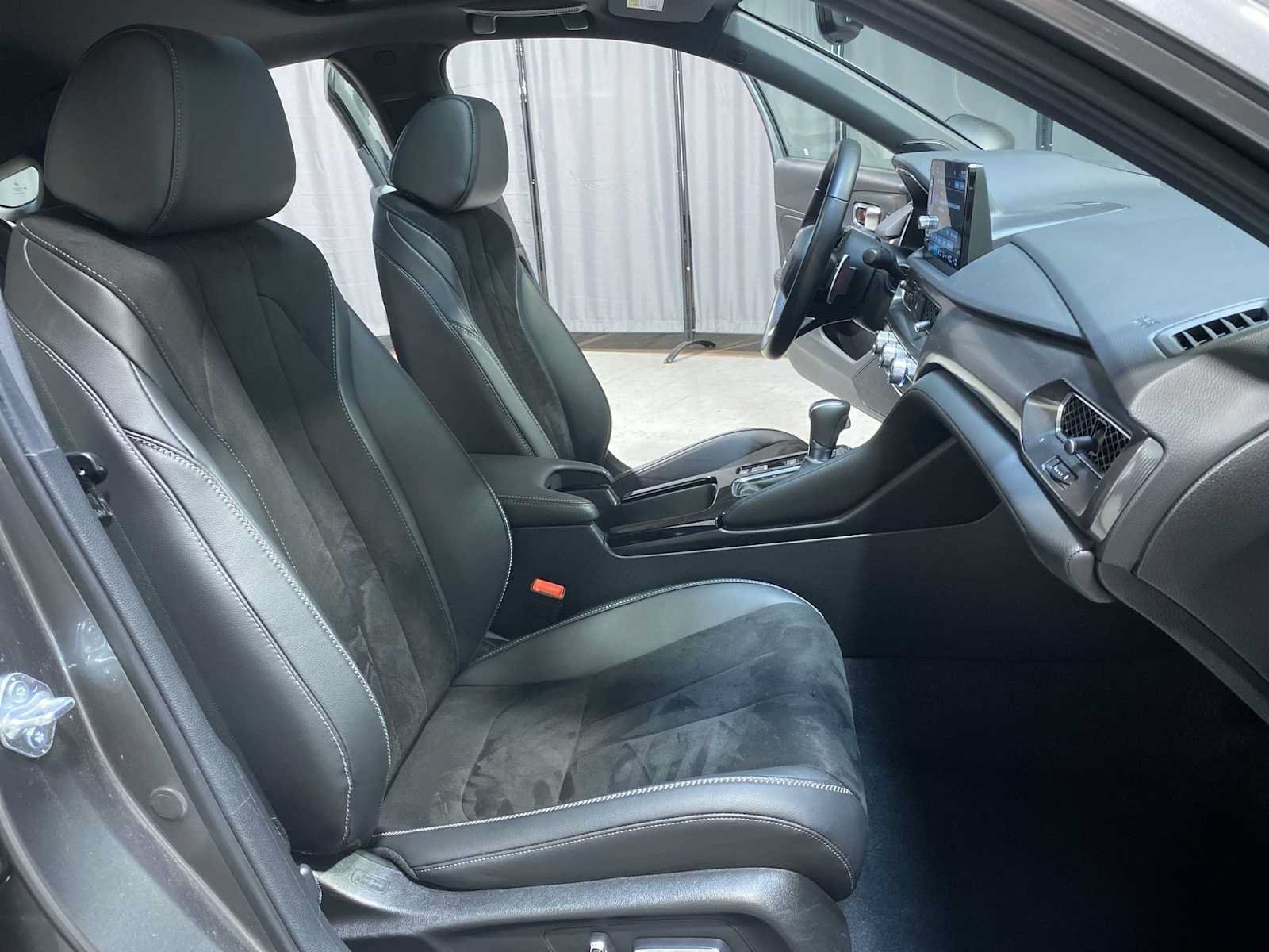Certified 2025 Acura Integra A-Spec FWD image 14