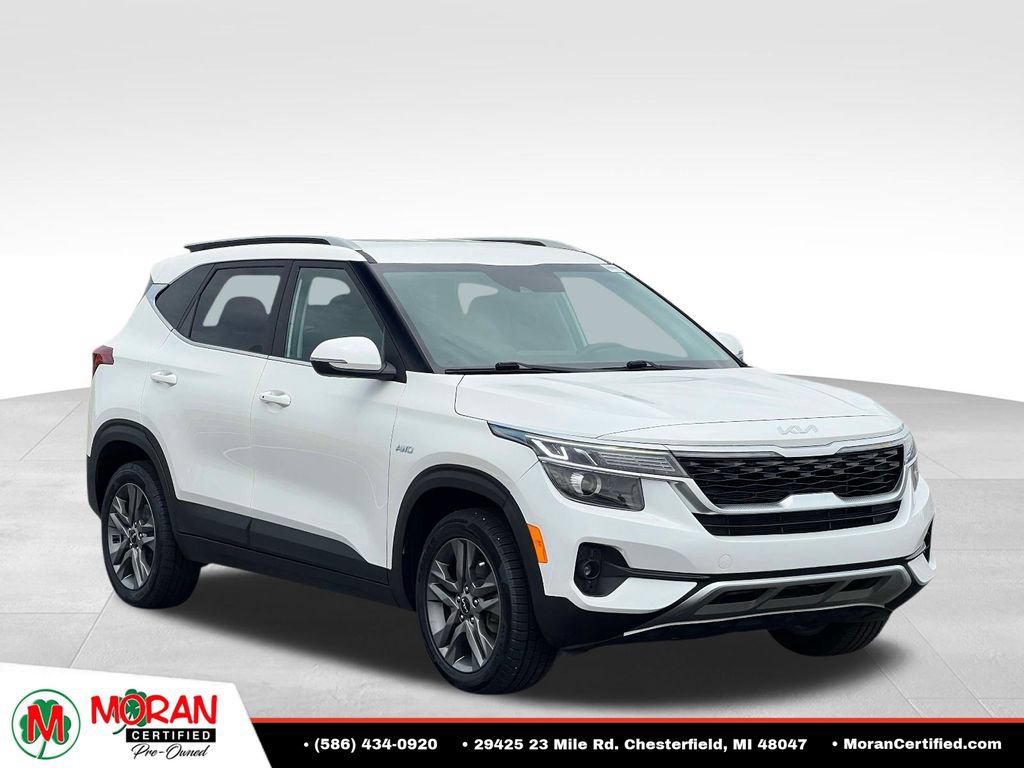 Used 2023 Kia Seltos S w/ Navigation Package AWD/4WD image 7