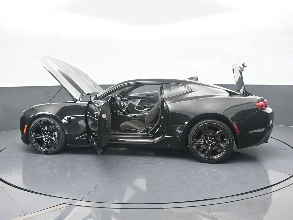 Used 2022 Chevrolet Camaro LT image 76