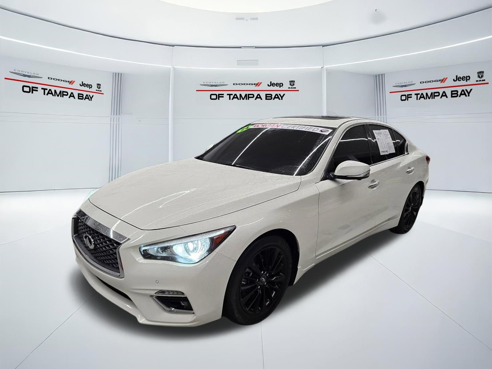 Used 2024 INFINITI Q50 Luxe w/ Cargo Package RWD image 2