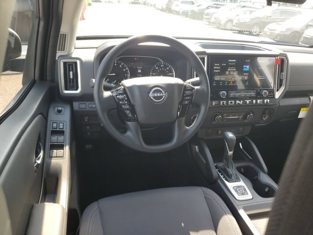 New 2027 Nissan Frontier SV w/ Tow Package AWD/4WD image 13