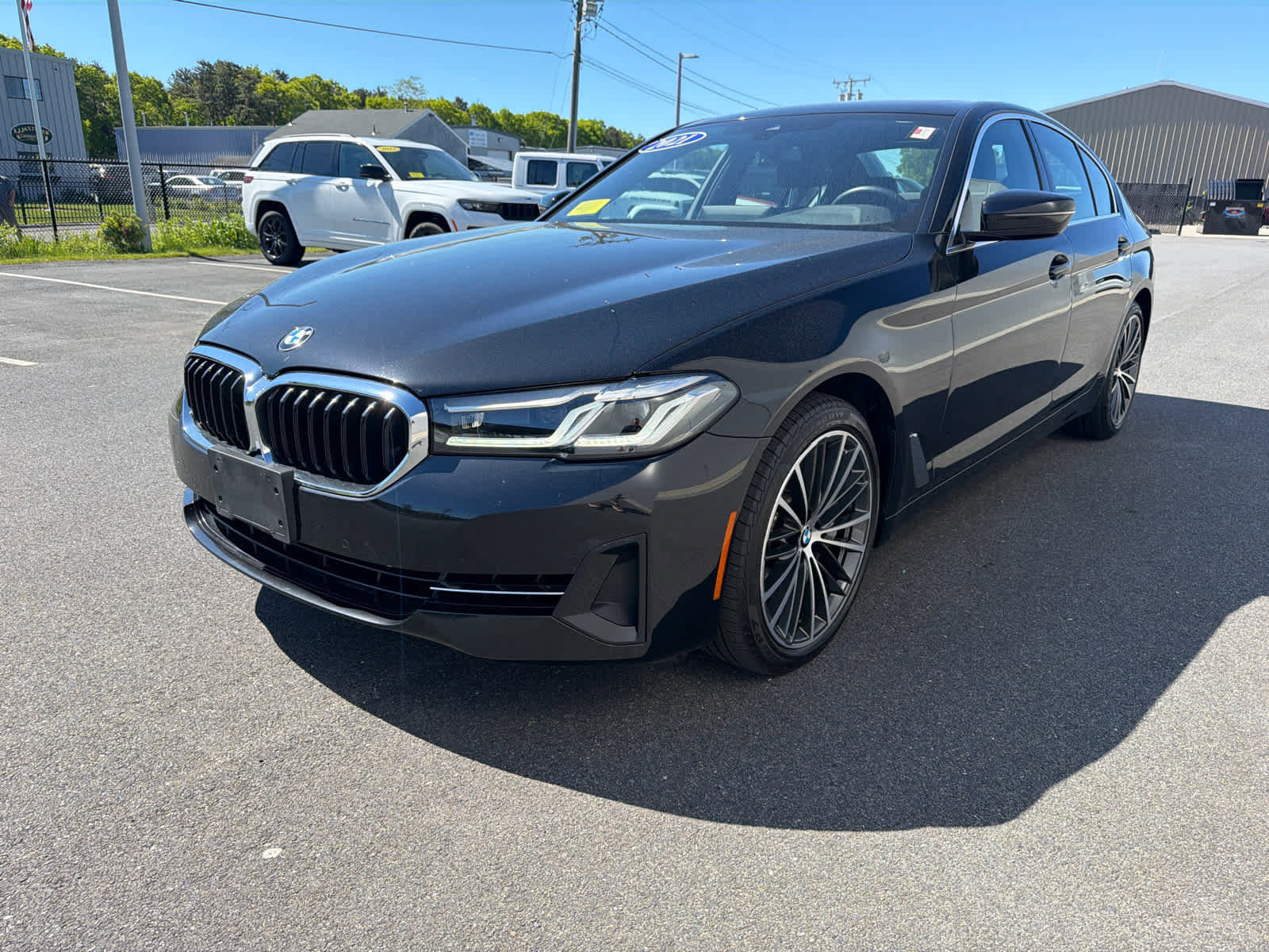 Used 2021 BMW 540i xDrive w/ Convenience Package AWD/4WD image 3