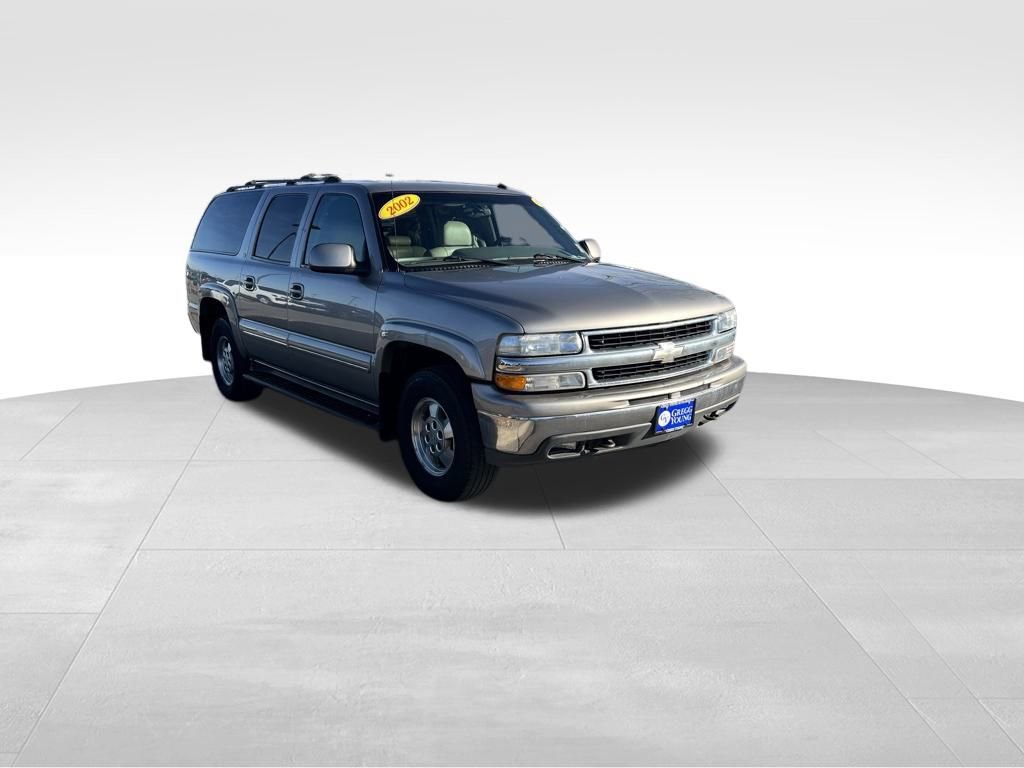 Used 2002 Chevrolet Suburban LT image 8
