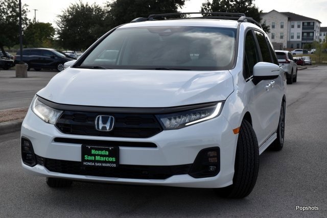 New 2026 Honda Odyssey Touring image 1