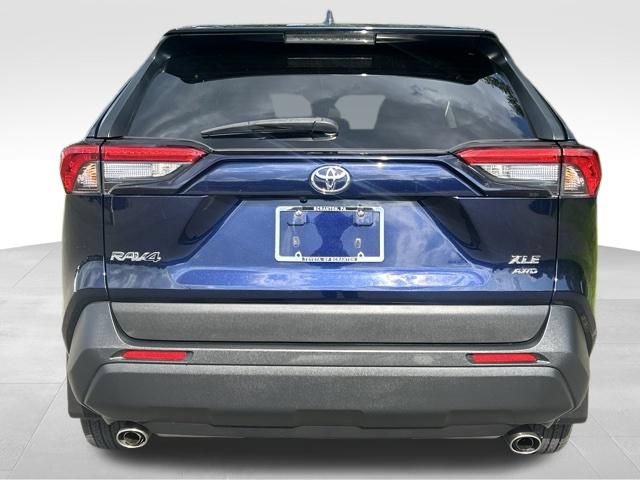 Used 2020 Toyota RAV4 XLE w/ All Weather Liner Package AWD/4WD image 4