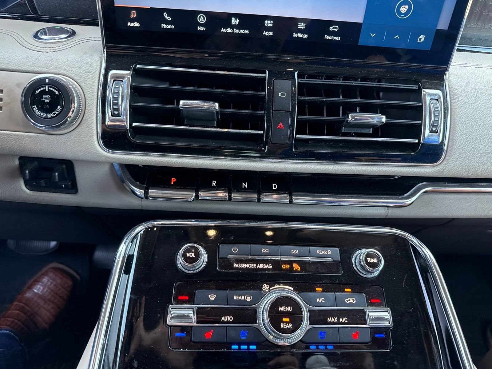 Used 2022 Lincoln Navigator Reserve AWD/4WD image 20