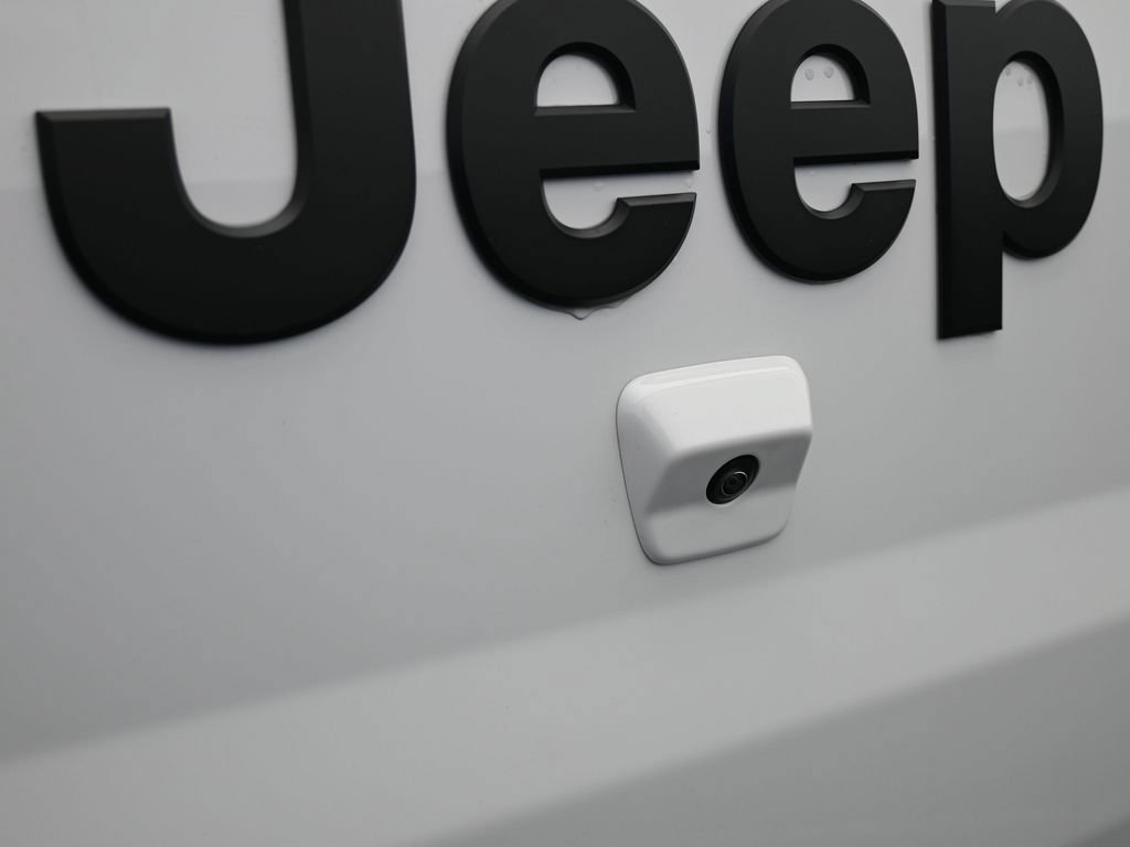 New 2026 Jeep Gladiator Sport AWD/4WD image 30