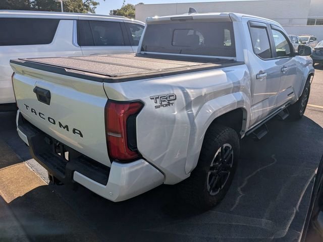 Used 2024 Toyota Tacoma TRD Sport w/ TRD Sport Upgrade Package RWD image 3