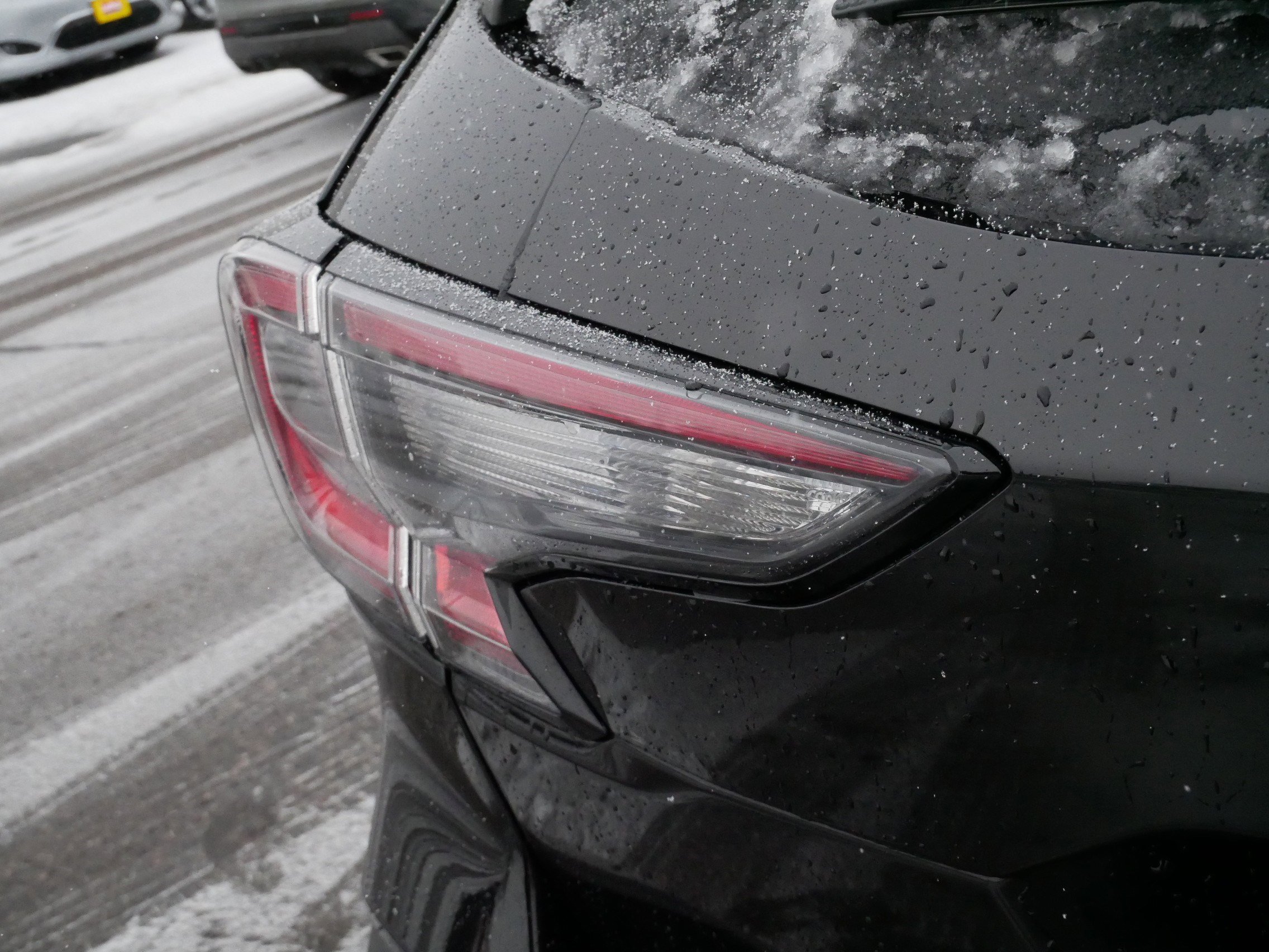 Used 2021 Subaru Outback Premium image 17