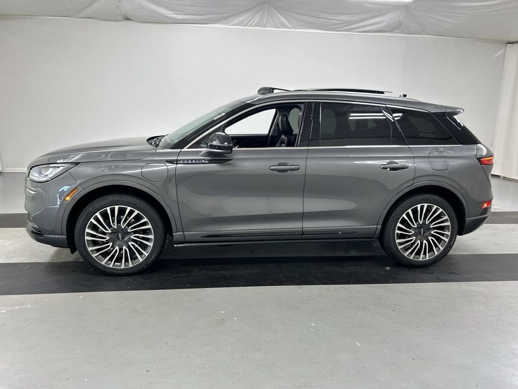 Used 2022 Lincoln Corsair Grand Touring image 6