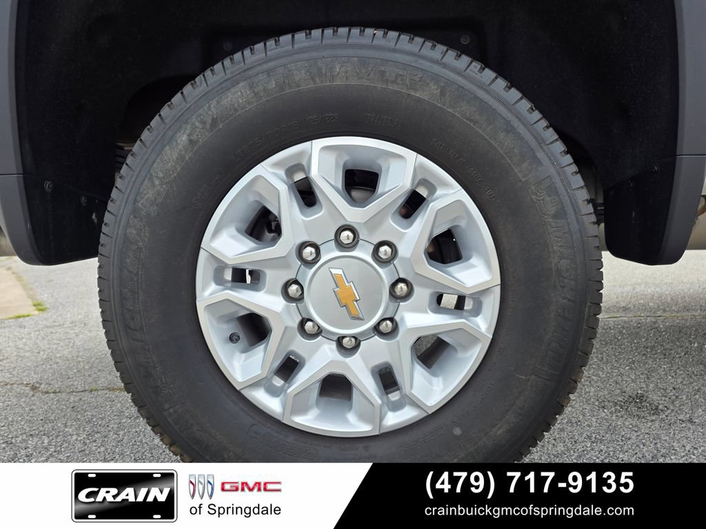 Used 2022 Chevrolet Silverado 2500 LT w/ Convenience Package AWD/4WD image 28