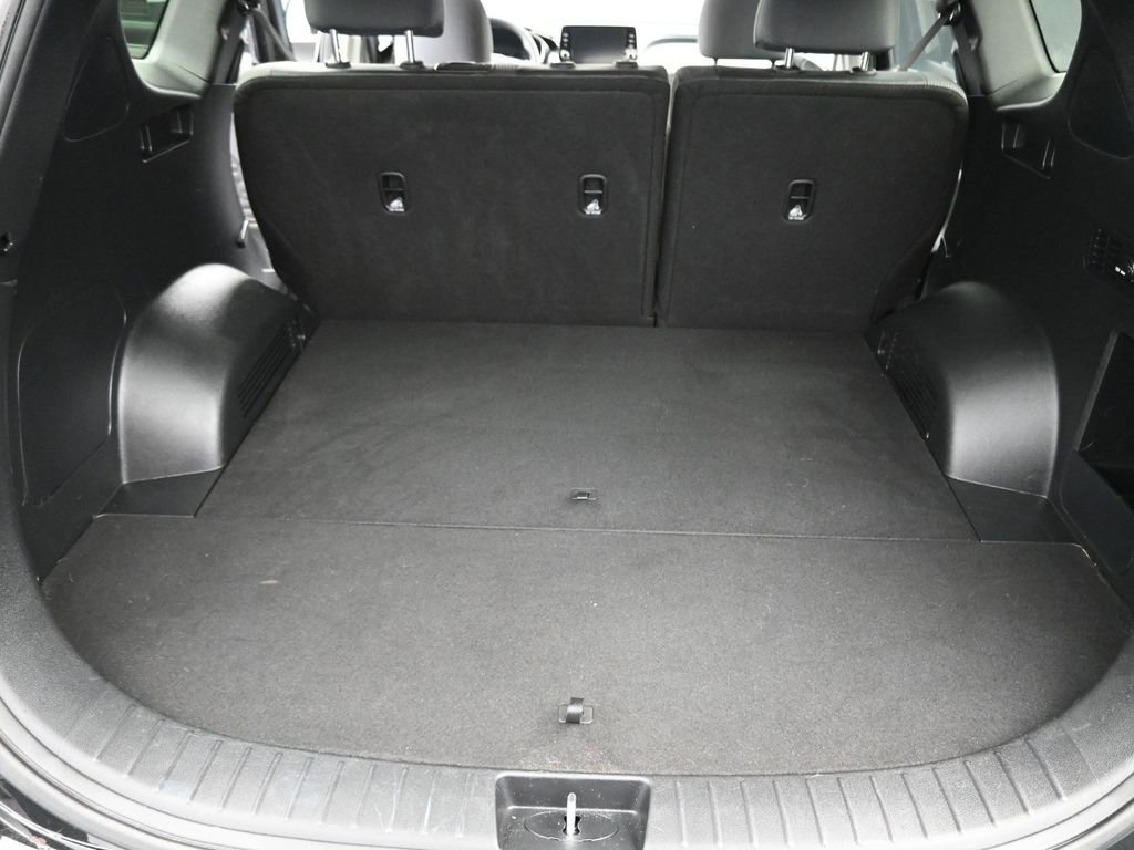 Used 2023 Hyundai Santa Fe SE image 14