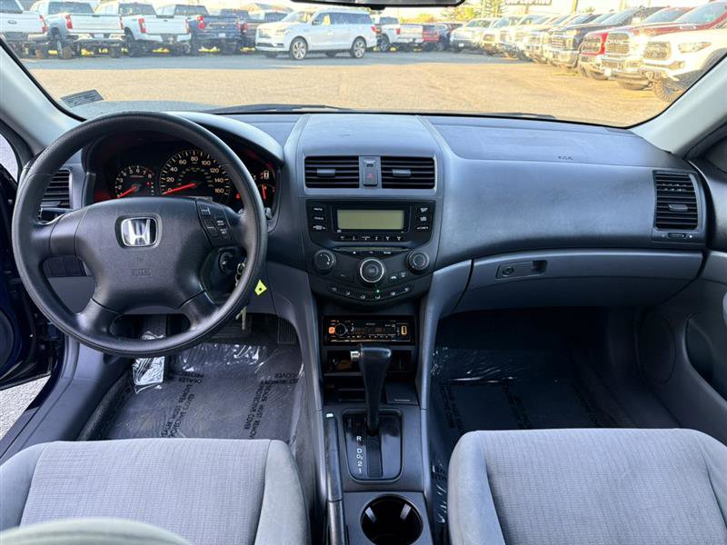 Used 2005 Honda Accord LX image 19