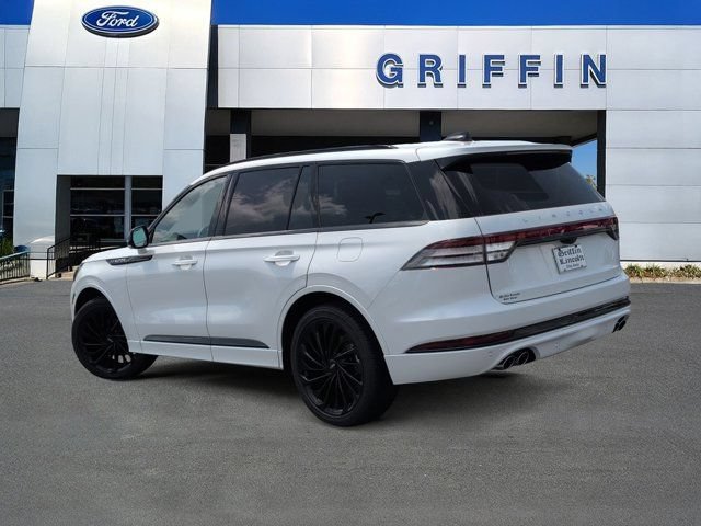 New 2026 Lincoln Aviator Reserve w/ Luxury Package RWD image 9