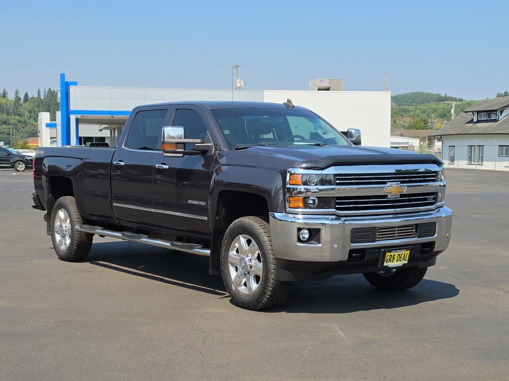 Used 2015 Chevrolet Silverado 3500 LTZ w/ Duramax Plus Package AWD/4WD image 2