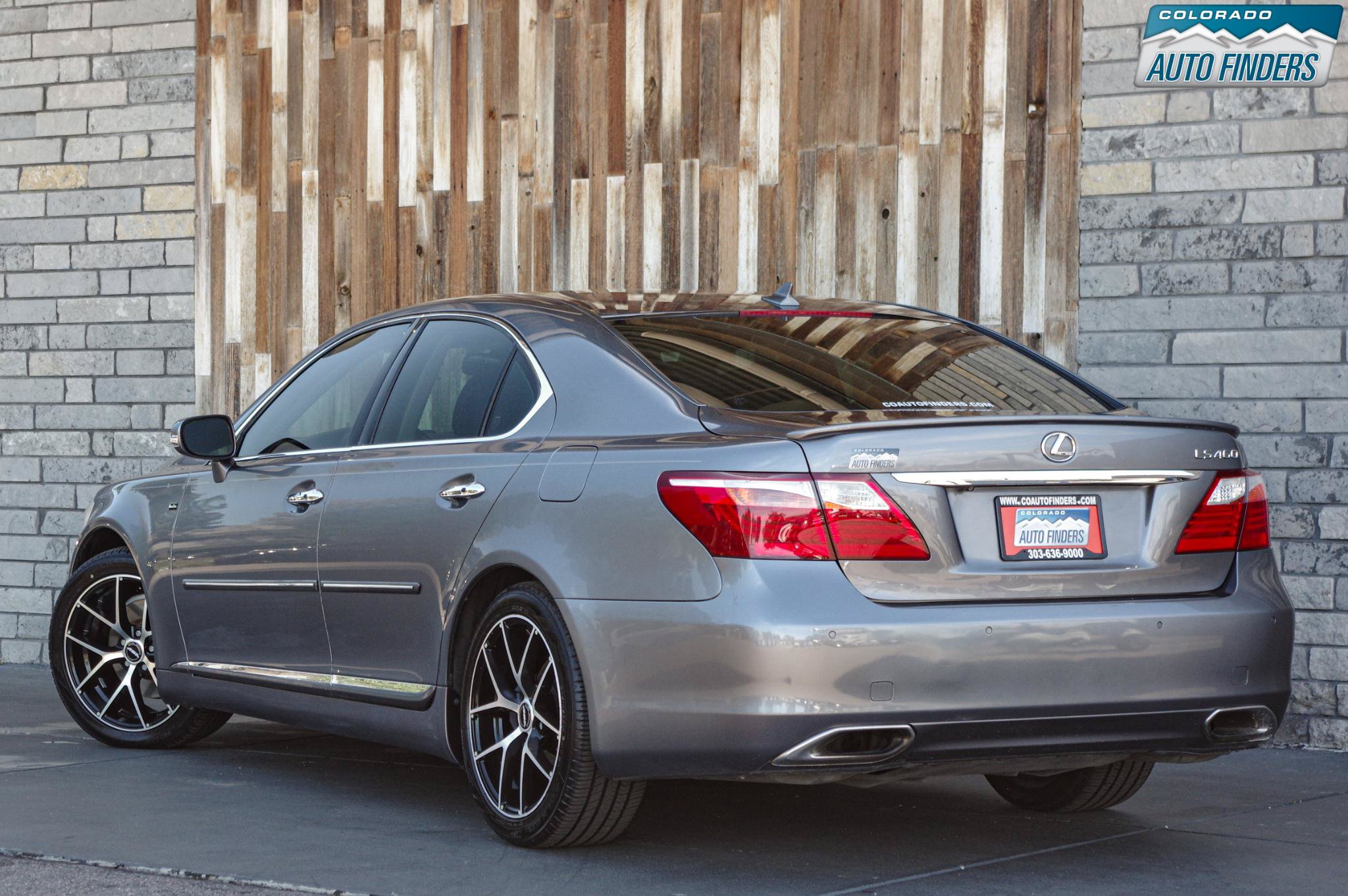 Used 2012 Lexus LS 460 w/ Comfort Pkg RWD image 4
