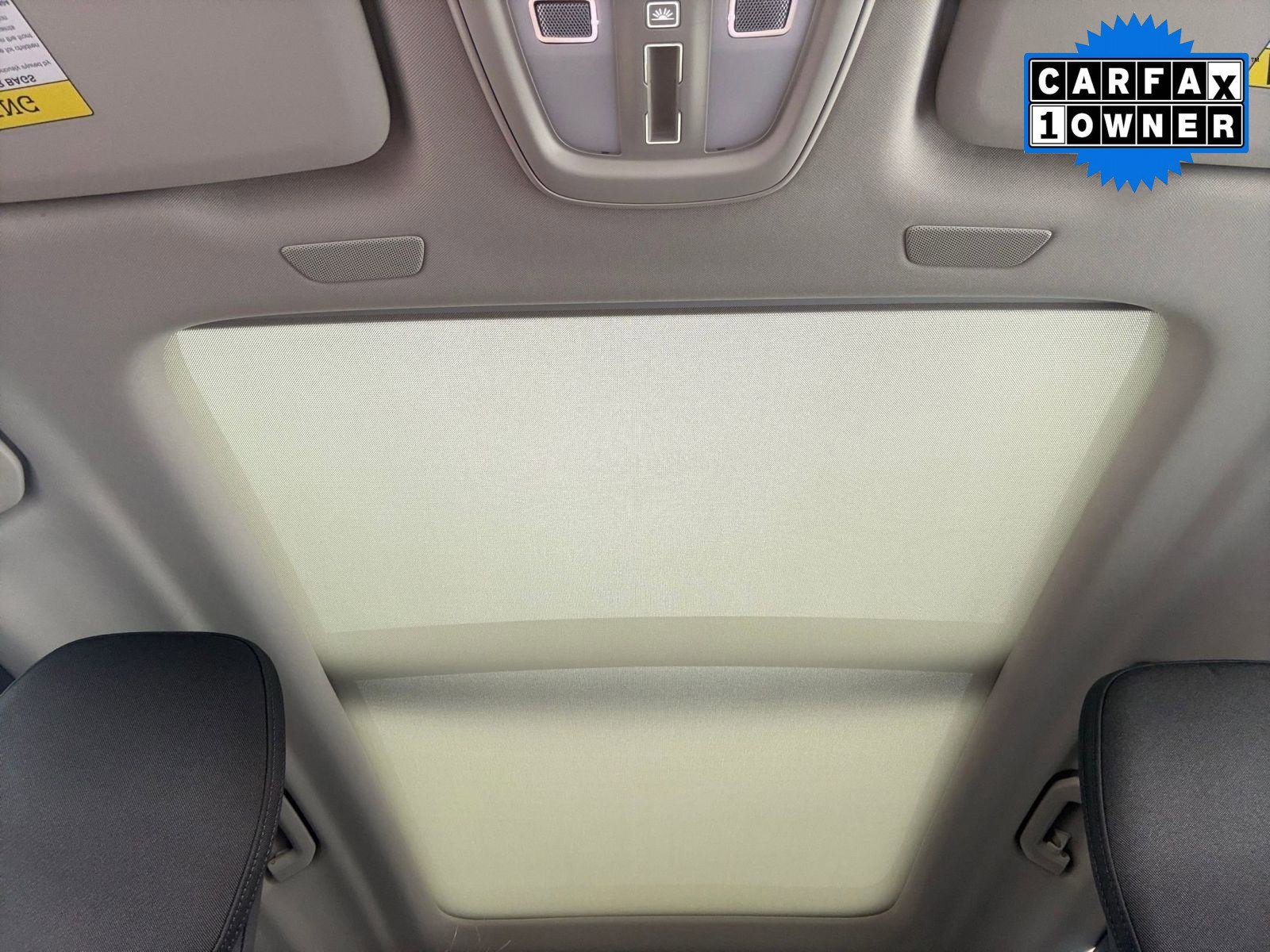 Used 2022 Volvo XC60 B5 Momentum image 15