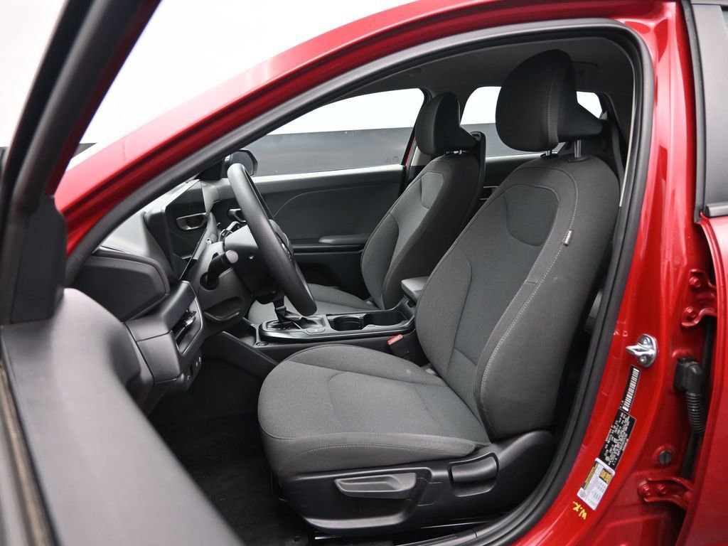 Used 2025 Kia K4 FWD image 22