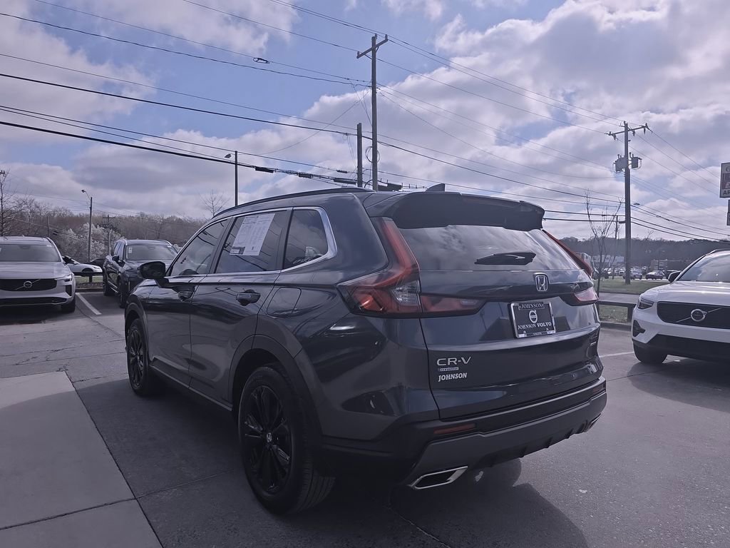 Used 2023 Honda CR-V Sport Touring image 9