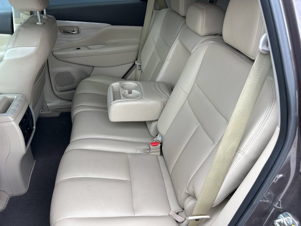Used 2015 Nissan Murano Platinum w/ Platinum Technology Package FWD image 14