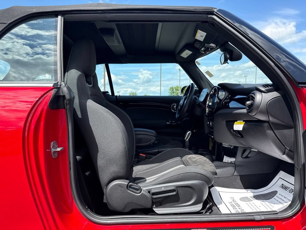 Used 2022 MINI Cooper John Cooper Works FWD image 13