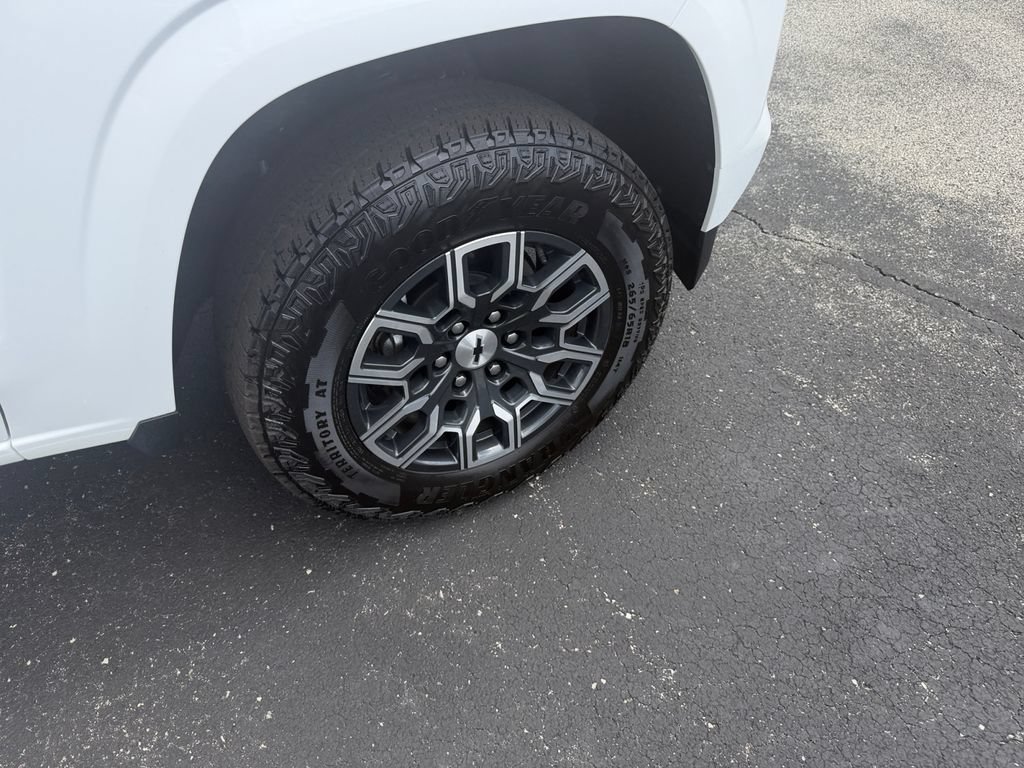 Certified 2023 Chevrolet Colorado Z71 w/ Z71 Convenience Package 2 AWD/4WD image 30
