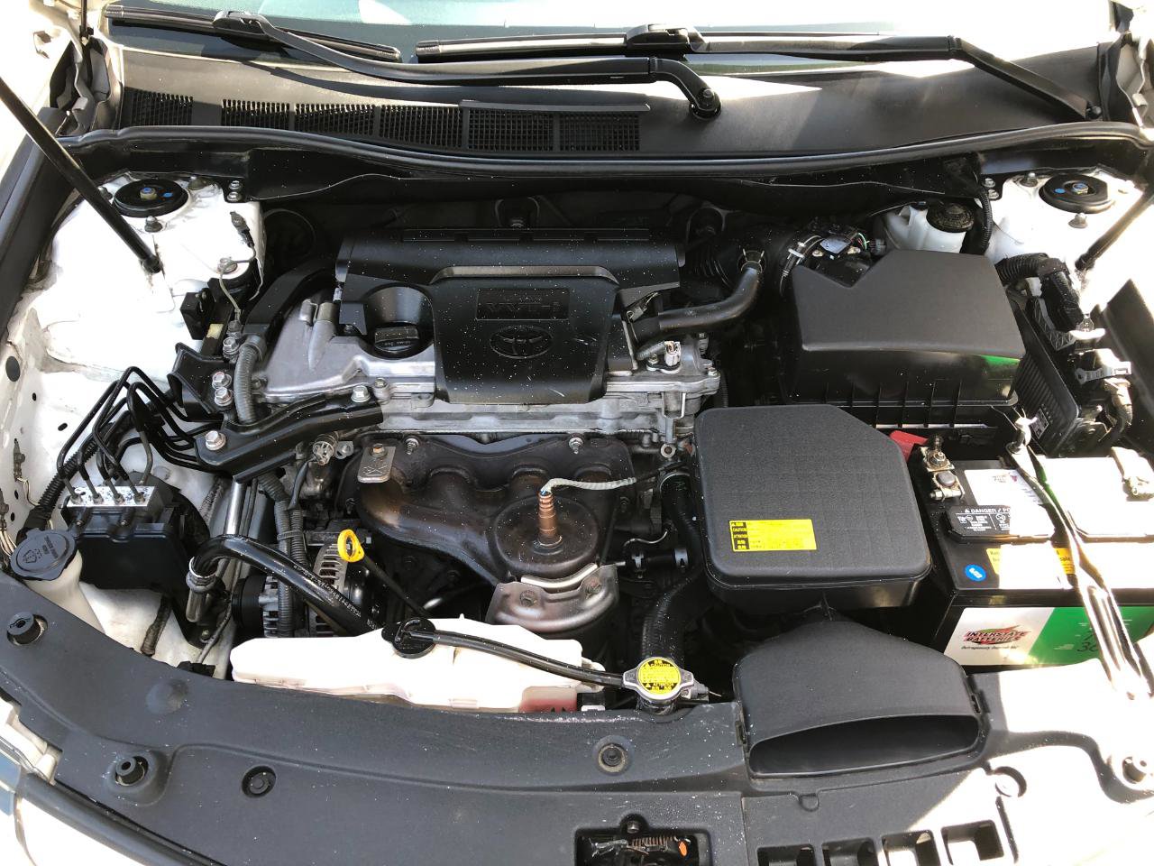 Used 2012 Toyota Camry SE FWD image 33