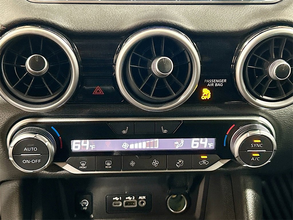 Used 2025 Nissan Sentra SR image 13