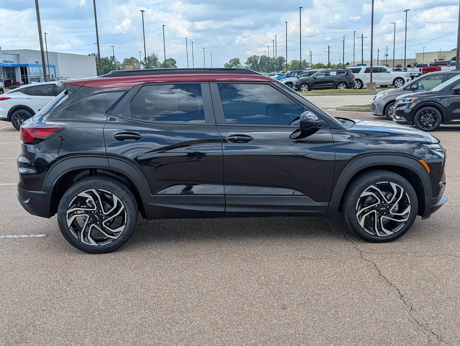 Used 2024 Chevrolet TrailBlazer RS FWD image 6