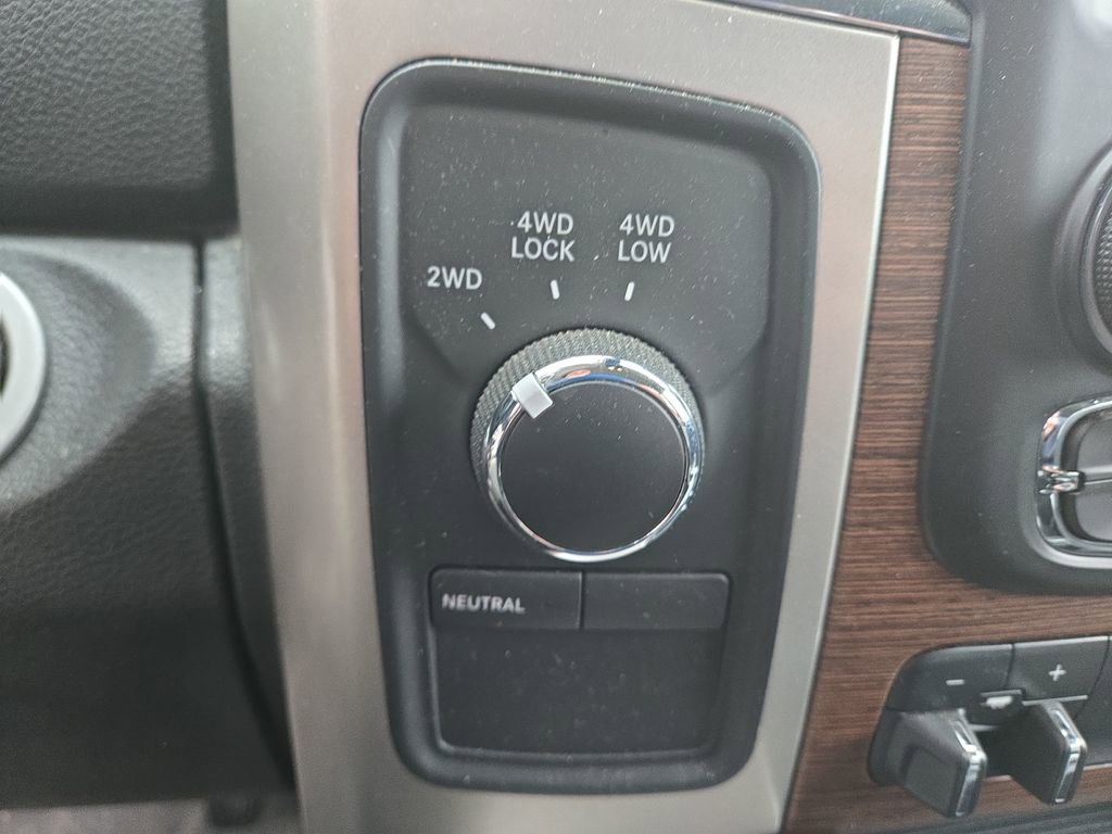 Used 2016 RAM 3500 Laramie image 20