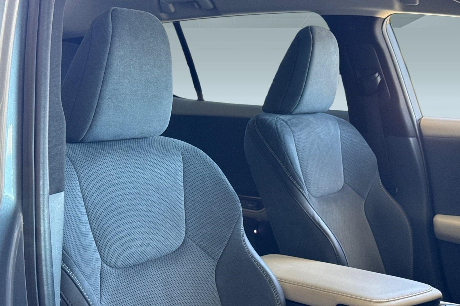 Certified 2023 Lexus RZ 450e Premium w/ Accessory Package (Z1) AWD/4WD image 33