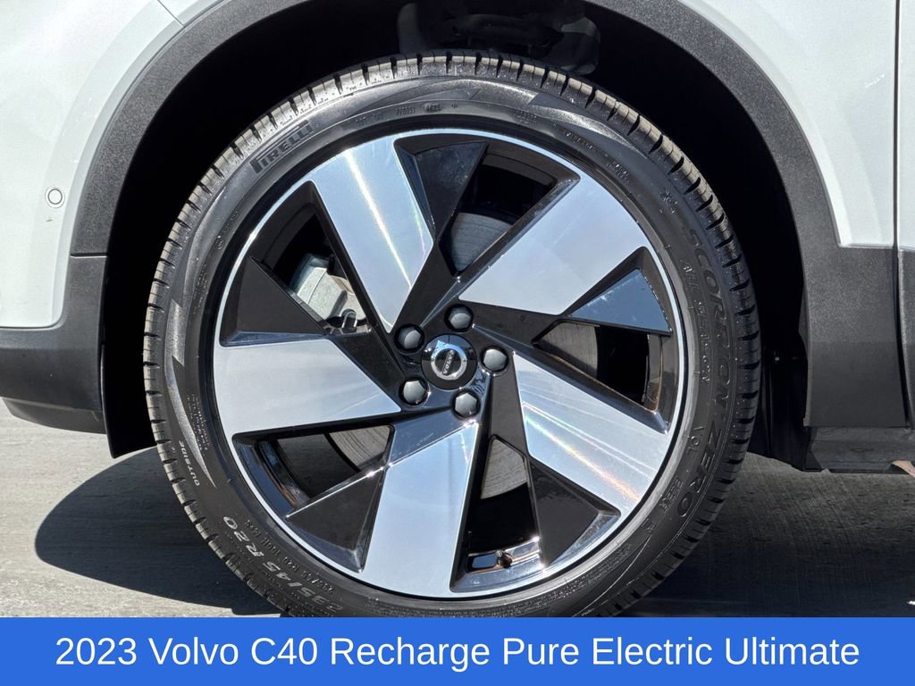 Certified 2023 Volvo C40 P8 Recharge Ultimate image 24