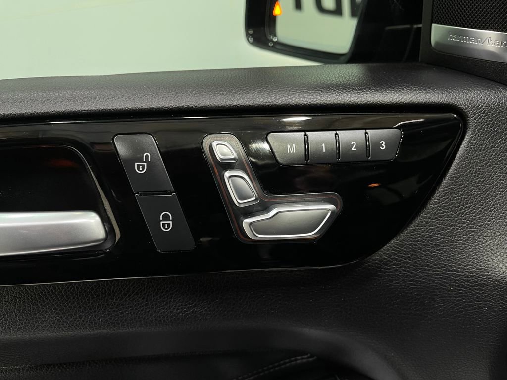 Used 2017 Mercedes-Benz GLS 550 4MATIC image 18